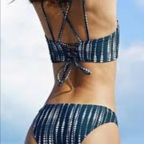 Cupshe Other - CUPSHE NWT Teal Blue 2 piece swimsuit SIZE: MEDIUM